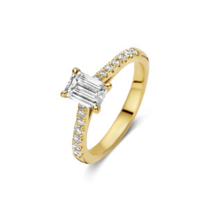 Style Diamonds ring