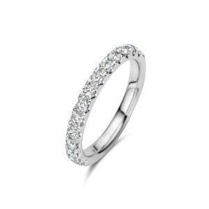 Style Diamonds ring