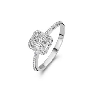 Style Diamonds ring