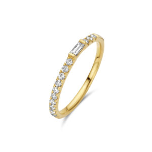 Style Diamonds ring