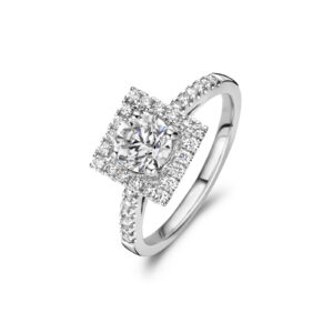 Style Diamonds ring