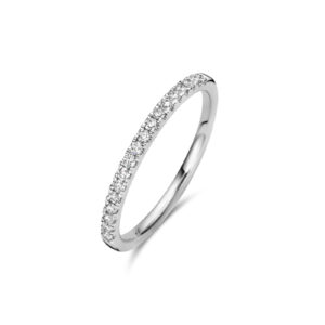 Style Diamonds ring