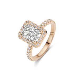 Style Diamonds ring
