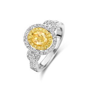 Style Diamonds ring